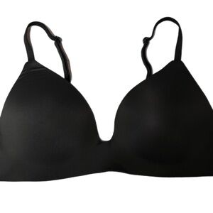 Victoria's Secret Wireless Every Day Black Bra